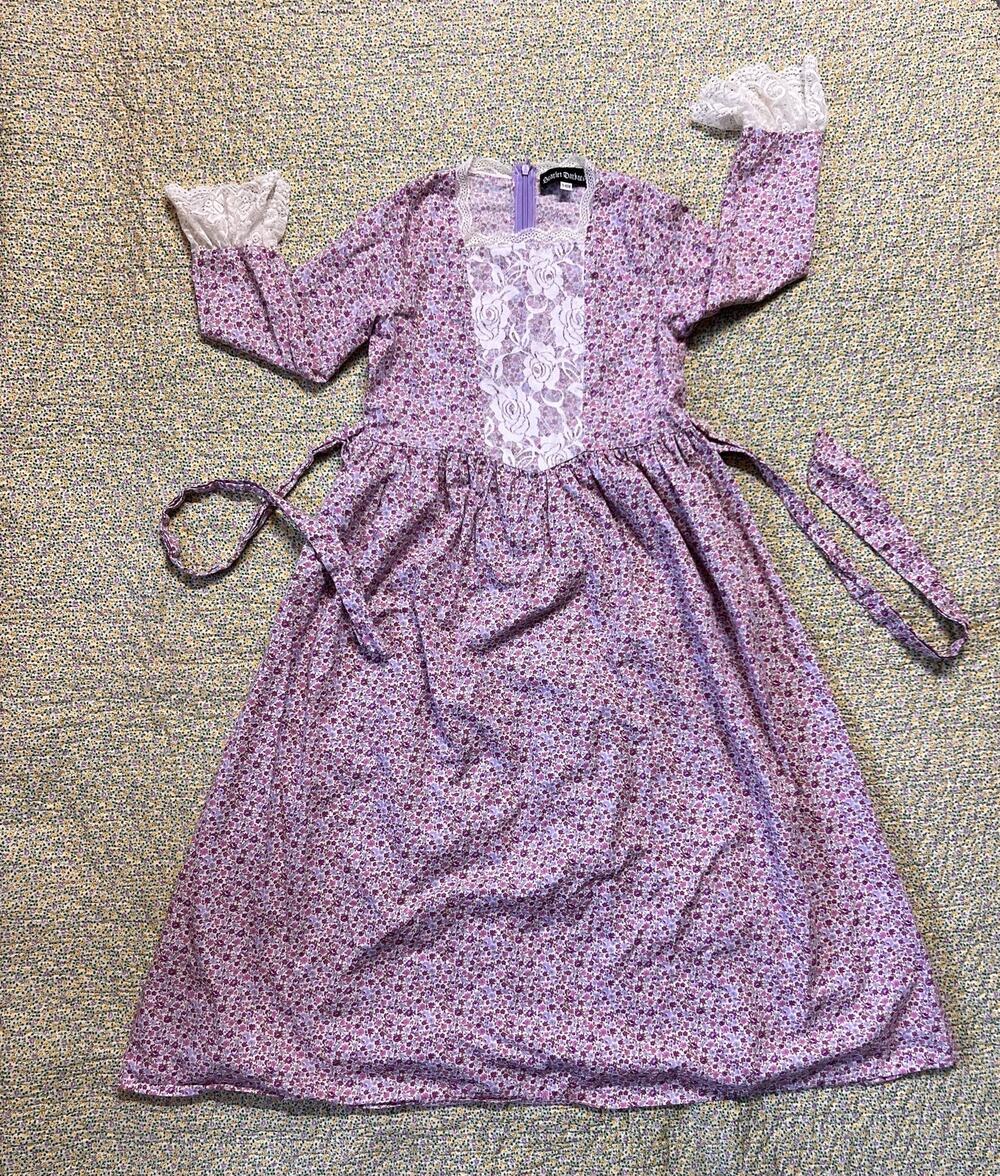 GIRLS COSPLAY TIME PERIOD PURPLE DRESS SIZE 9/10